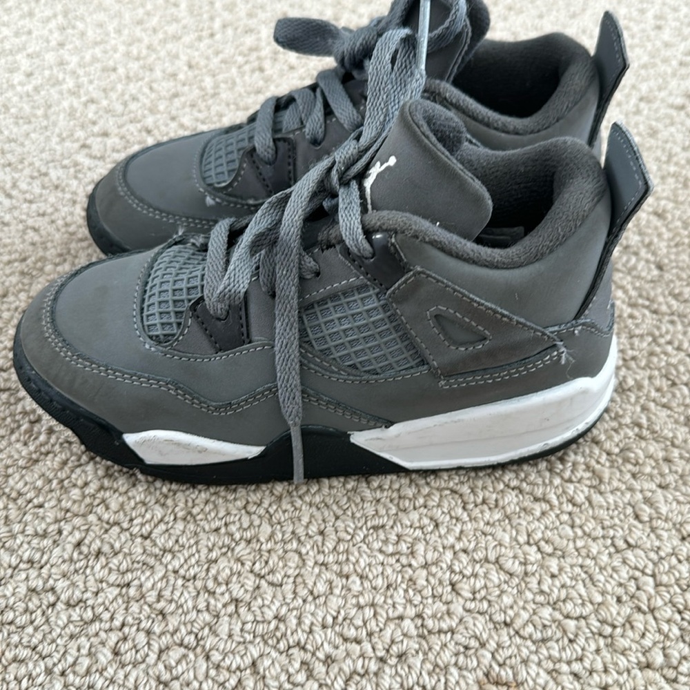 Nike boys shoes